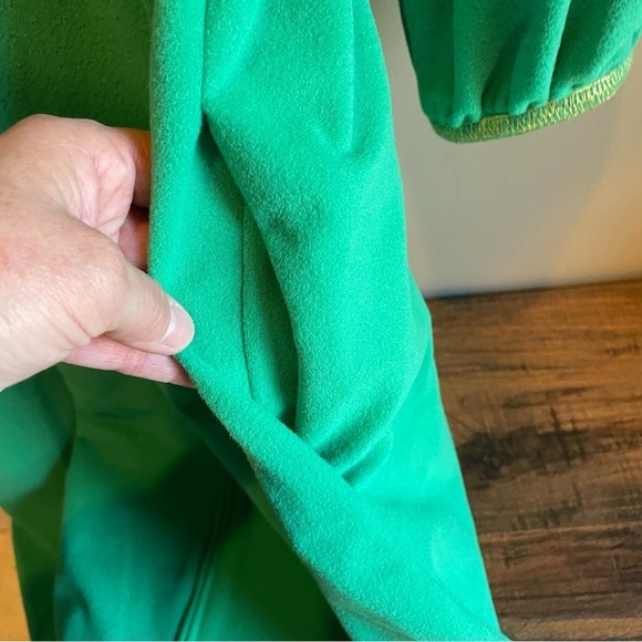 Evelyn Pearson Vintage Embroidered Lounge Robe - Picture 6 of 10